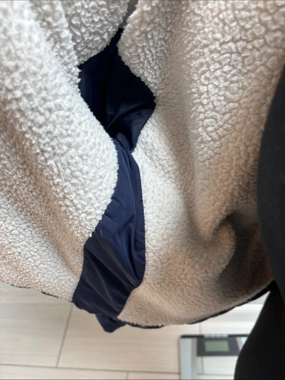 Old Navy Navy Blue Puffer Jacket with Faux-Fur Trim Hood M (8)